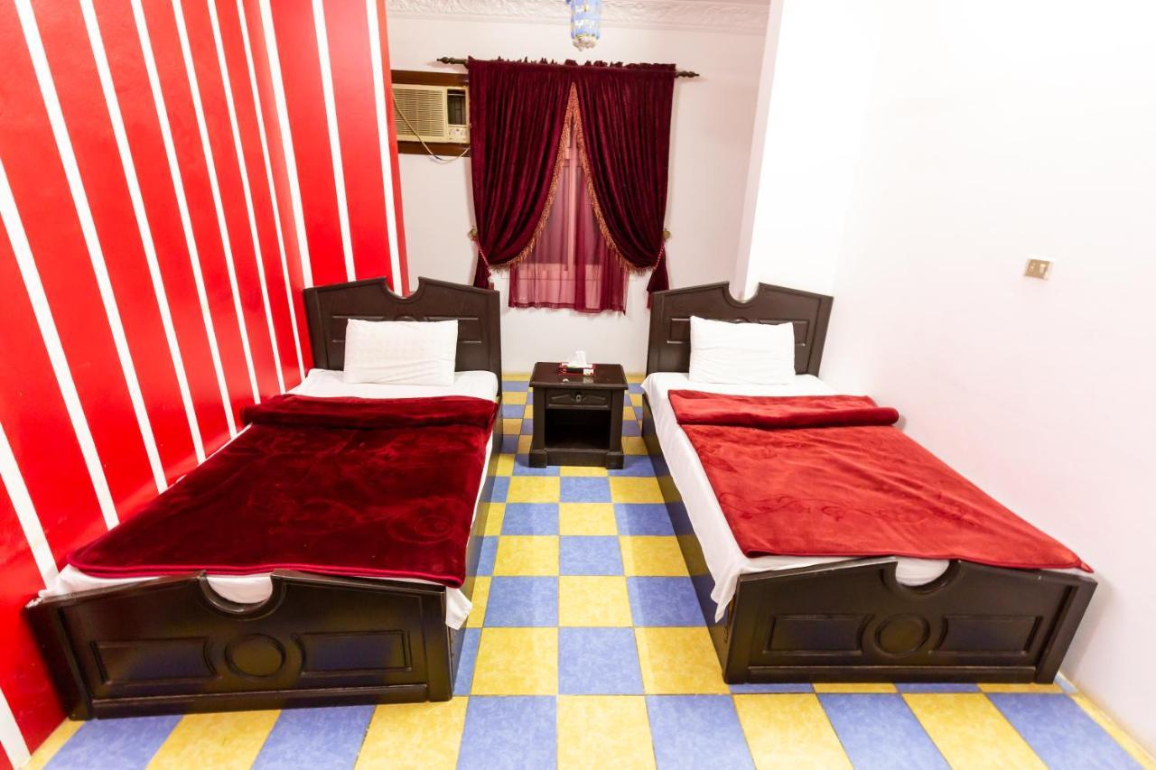Al Eairy Furnished Apartments - Al Bahah 3 Exterior photo