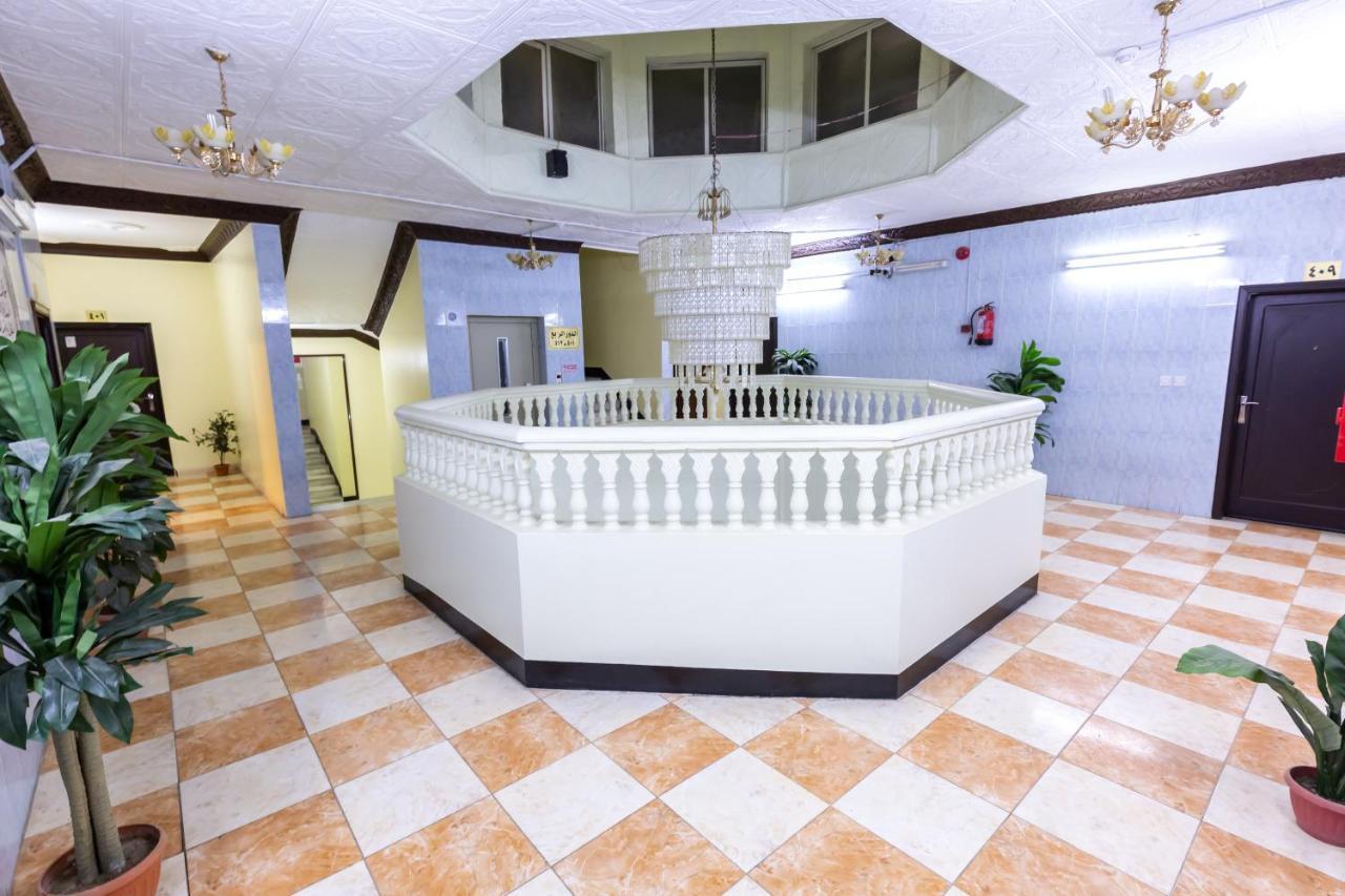 Al Eairy Furnished Apartments - Al Bahah 3 Exterior photo