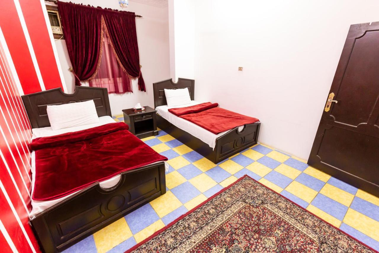 Al Eairy Furnished Apartments - Al Bahah 3 Exterior photo